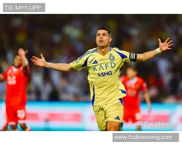 17号现役足球明星的传奇故事与赛场风采解析